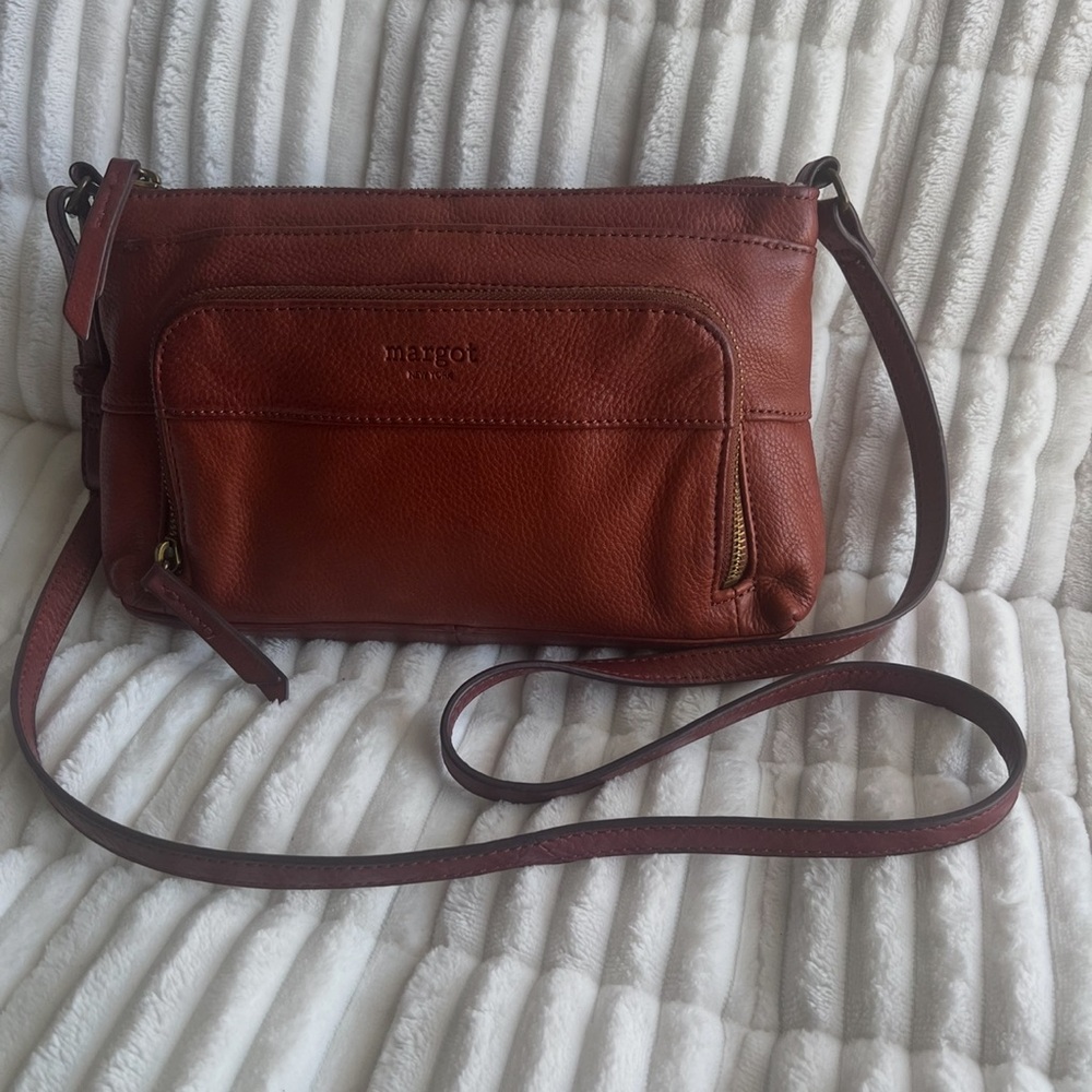 Leather Crossbody Bag - Picture 4 of 11